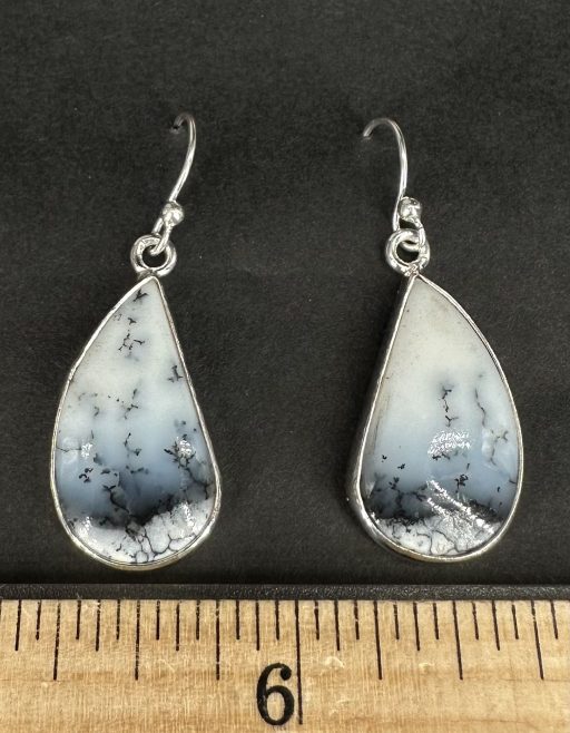 Dendritic Opal