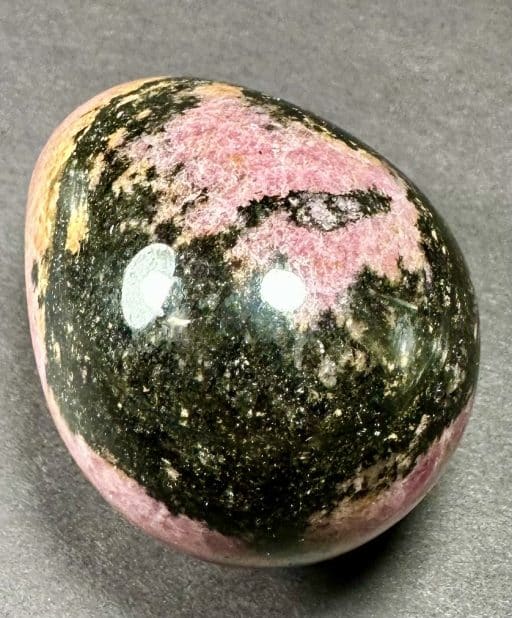 EGG505 Rhodonite - Image 5