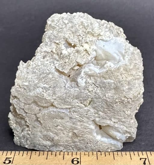 M817 South Dakota Chalcedony and Calcite - Image 4