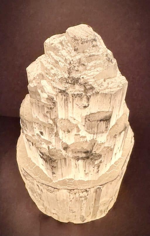 LT411 Rough Selenite Lamp - Image 5