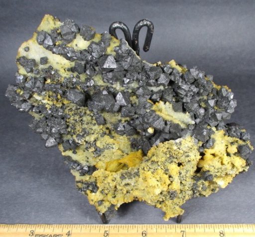 HEMATITE DRUZY QUARTZ CHALCOPYRITE