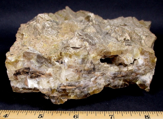 M805 South Dakota Chalcedony With Calcite Crystal - The Rock Shed