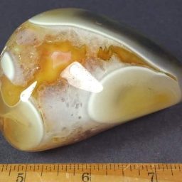 tumble polished Agate