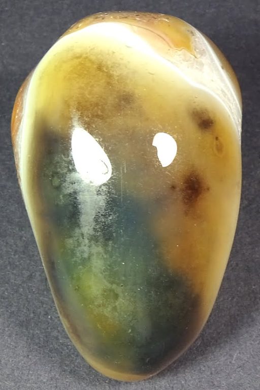 tumble polished Agate