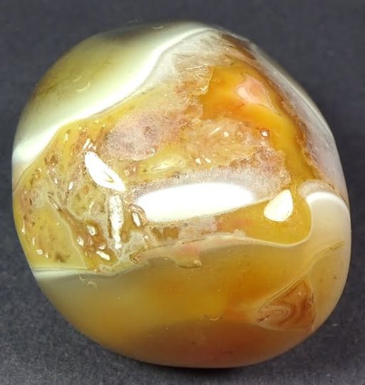 tumble polished Agate