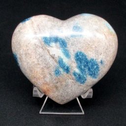 Dumortierite in Quartz