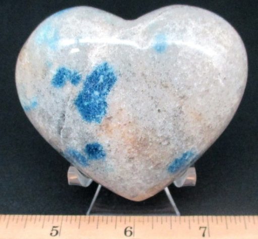 Dumortierite in Quartz