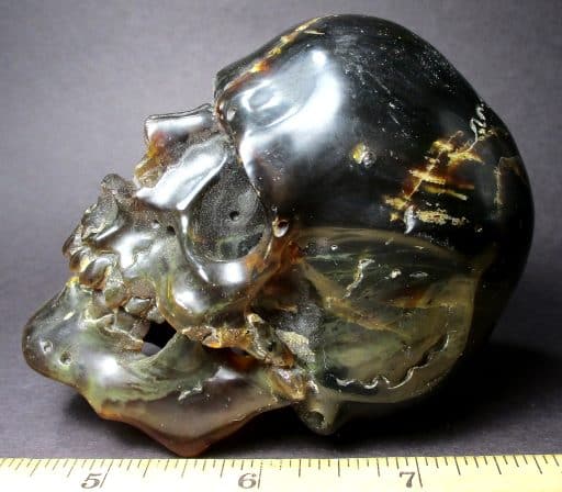 Amber Skull