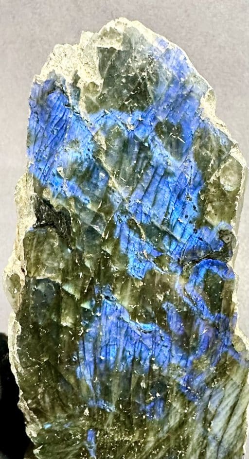 M105 Labradorite - Image 3